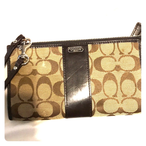 Coach Handbags - AUTHENTIC!!!! Coach Wristlet